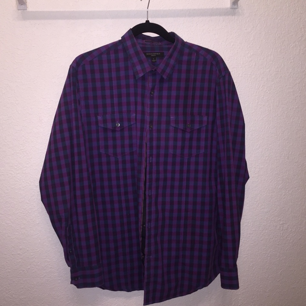Men’s banana Republic down shirt size large
